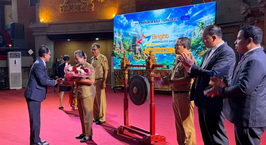 PARK AND START: Langkah Awal Menuju Masa Depan Gemilang di Monarch Bali Singaraja!